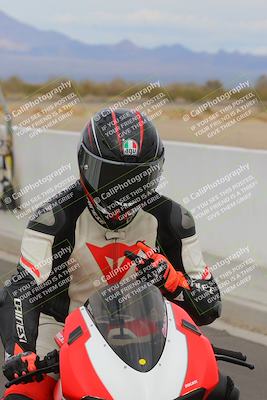 media/Mar-20-2023-Moto Forza (Mon) [[d0bbc59e78]]/Around the Pits/